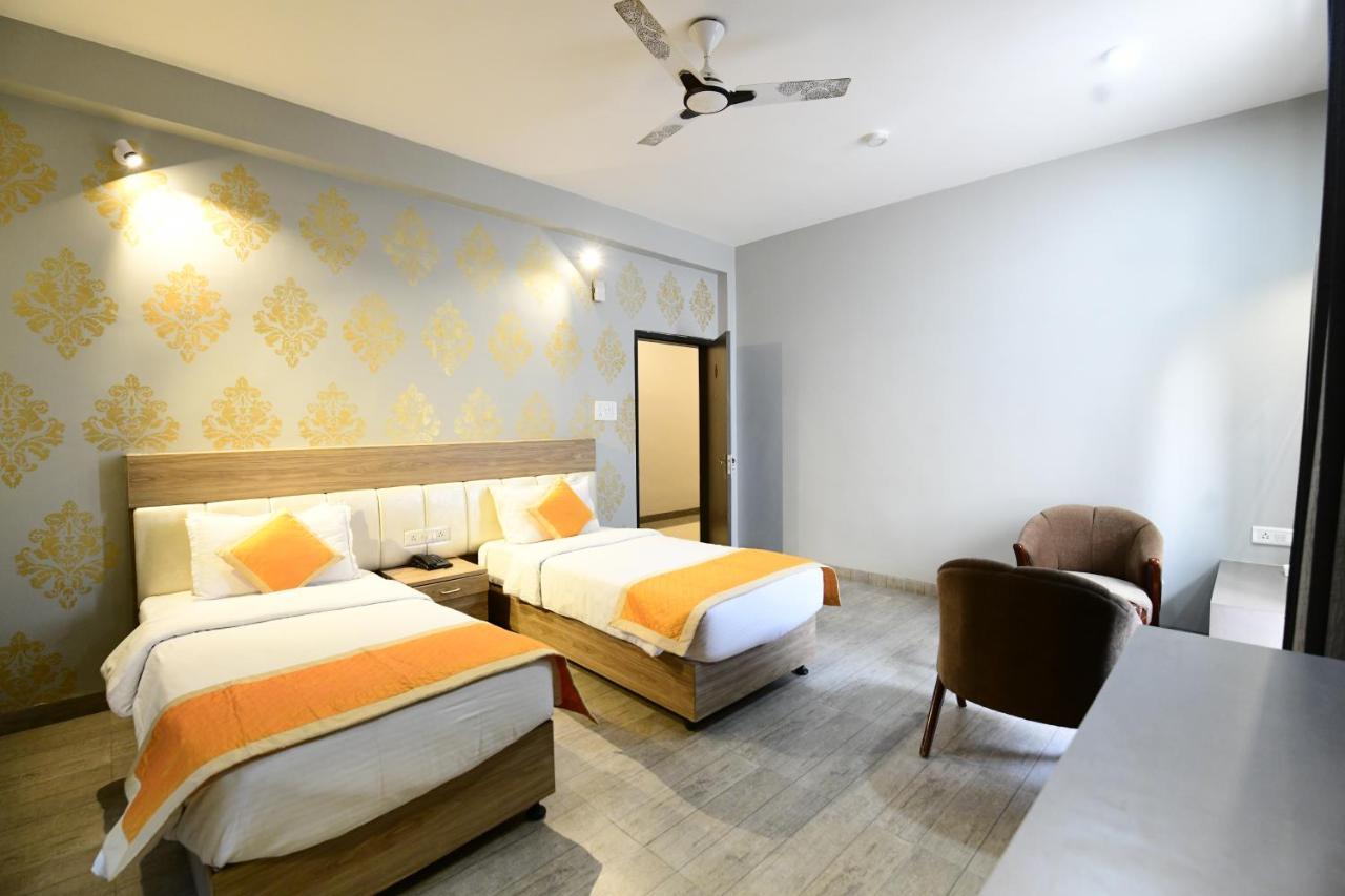 Hotel Jataka Inn Bodh Gaya Exterior foto